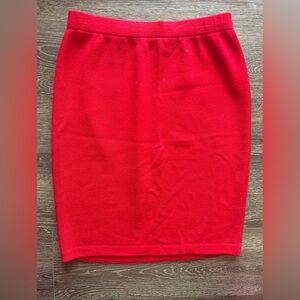 St.John’s Elegant Red Women's Skirt